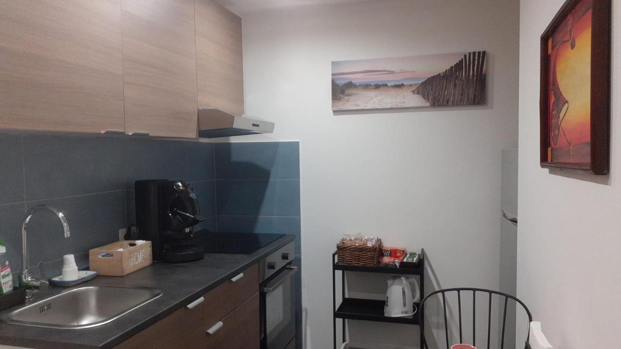 فندق New Little House نابولي المظهر الخارجي الصورة
