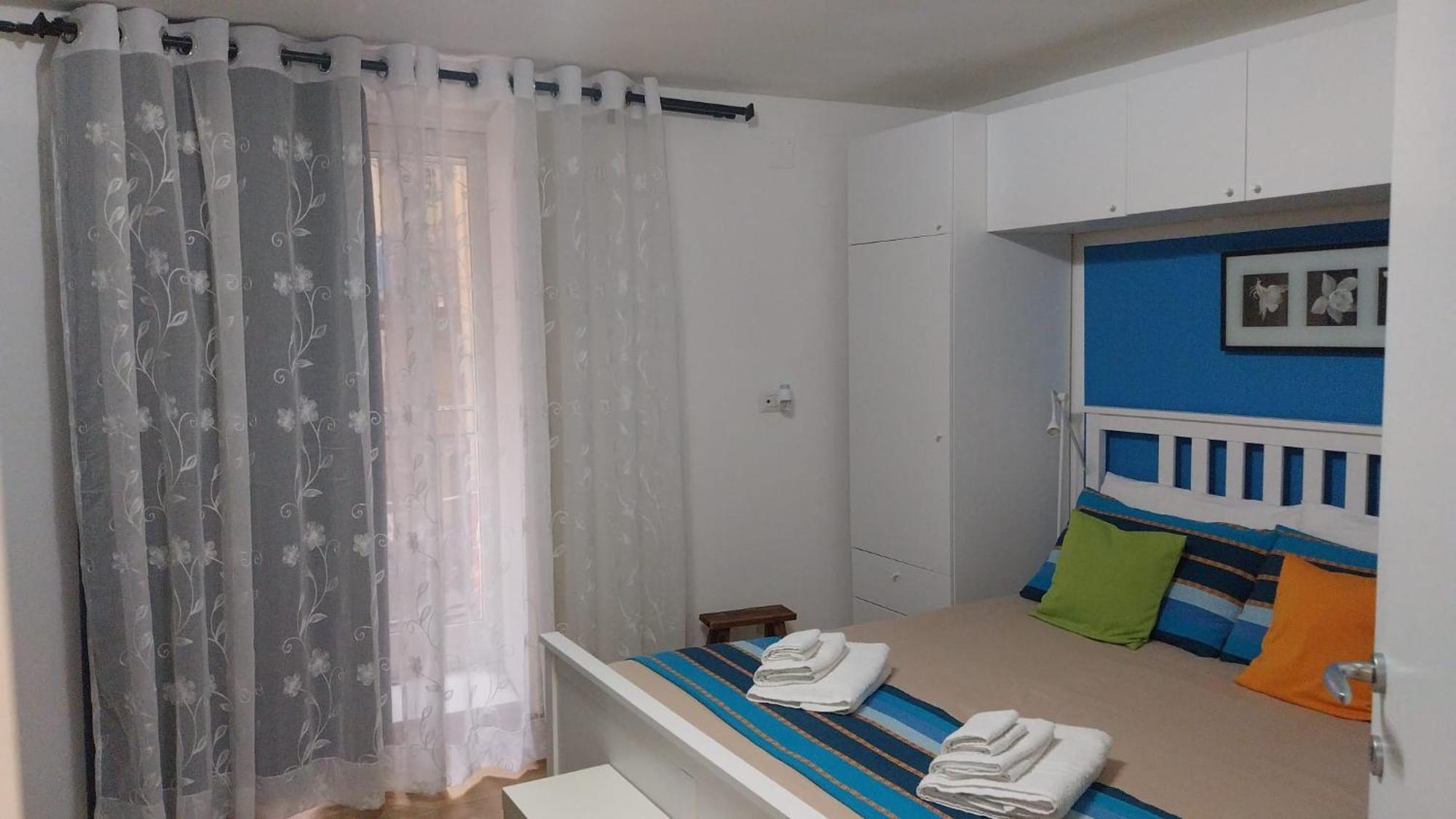 فندق New Little House نابولي المظهر الخارجي الصورة